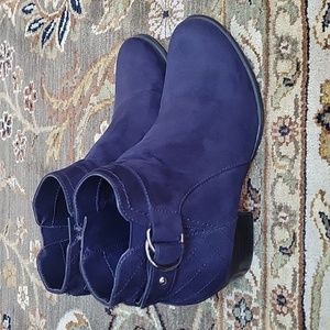 Blue Suede Boots, size 6